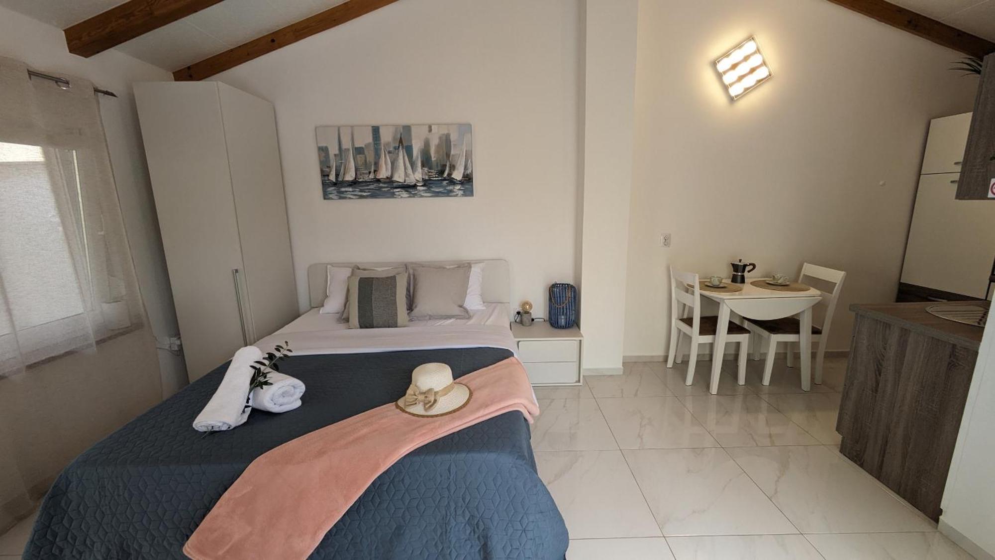 Poolside Studio Fazana Ngoại thất bức ảnh
